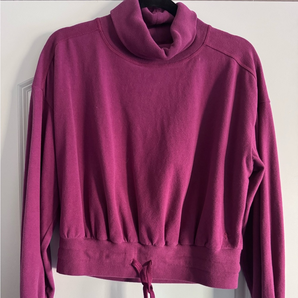 Sweaty Betty Cropped Mock Neck Sweatshirt – Drawstring Hem – Purple | Size Small